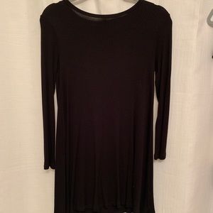 Black long sleeve knit top